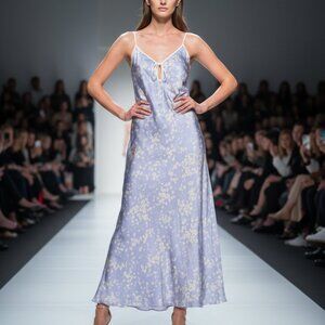 NWT REVOLVE Rumored Daytona Maxi Dress in baby's breath floral blue white XL